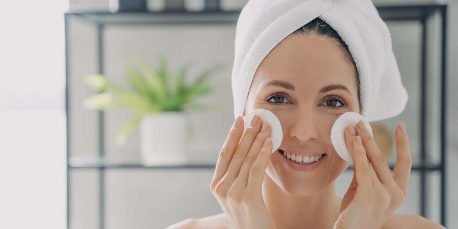 Rekomendasi Facial Wash yang Tidak Membuat Kulit Kering